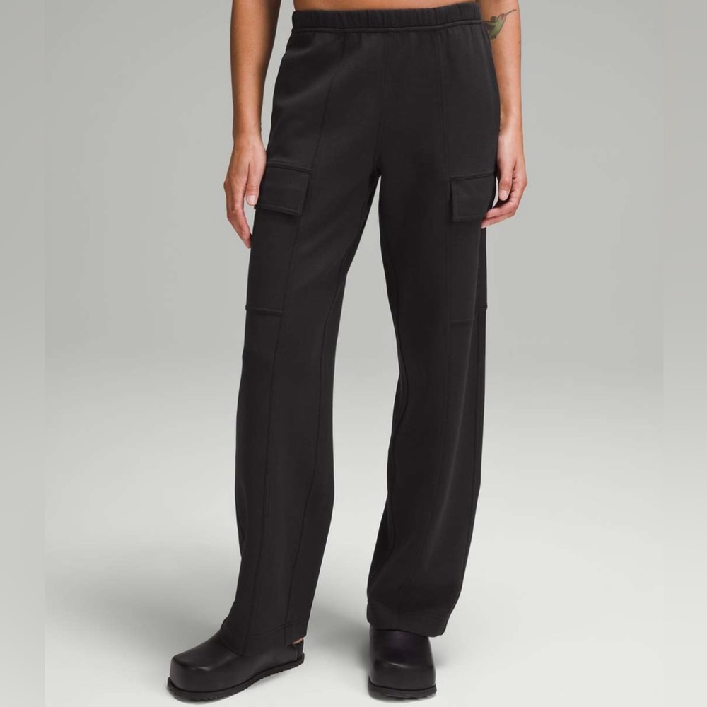Lululemon double-knit mid-rise cargo pant 6 dark grey sweatpants pockets 2024